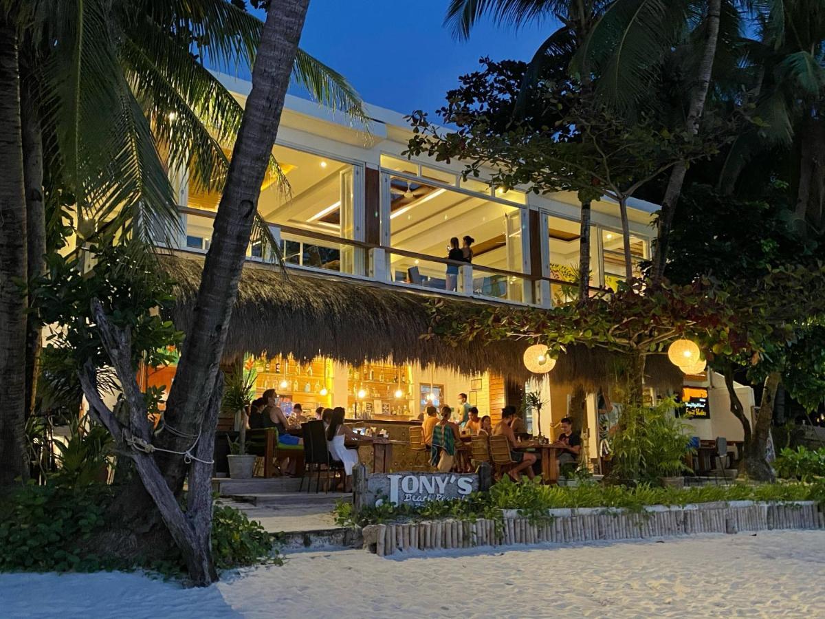 Jony'S Beach Resort Balabag  Exteriör bild
